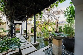 Suarti Resort Villas & Gallery