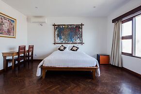 Suarti Resort Villas & Gallery