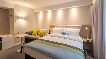 Holiday Inn Express Hotel & Suites Schulenburg by IHG