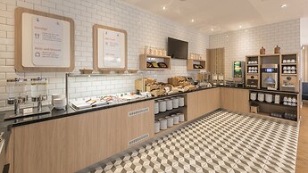 Holiday Inn Express Hotel & Suites Schulenburg by IHG