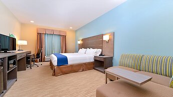 Holiday Inn Express Hotel & Suites Schulenburg by IHG