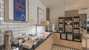 Holiday Inn Express Hotel & Suites Schulenburg by IHG