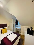 Crompton Guest House