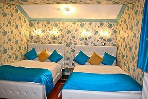 Crompton Guest House