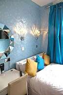 Crompton Guest House