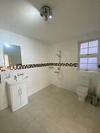 Crompton Guest House