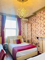 Crompton Guest House