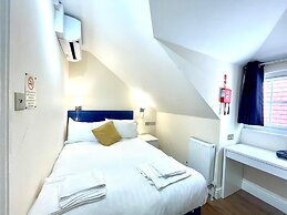 Crompton Guest House