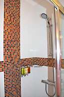 Crompton Guest House