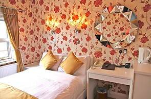 Crompton Guest House