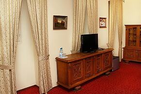 Hotel Przy Oślej Bramie - Zamek Książ