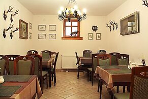 Hotel Przy Oślej Bramie - Zamek Książ