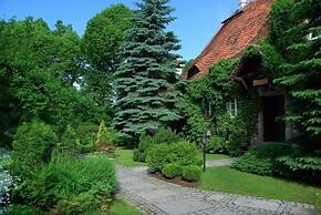 Hotel Przy Oślej Bramie - Zamek Książ