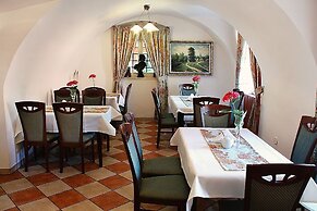 Hotel Przy Oślej Bramie - Zamek Książ