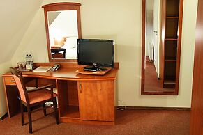 Hotel Przy Oślej Bramie - Zamek Książ