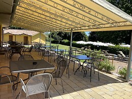 Villaggio Albergo Le Macerine