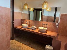 Pearl Boutique Hotel - Adult Only