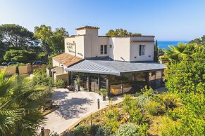 Les Terrasses du Bailli Hôtel