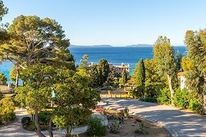 Les Terrasses du Bailli Hôtel