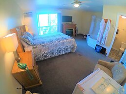 Waterview On The Bay