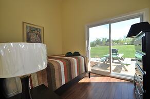 Waterview On The Bay