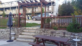 Waterview On The Bay