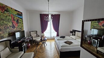 Hotel Pension Museum