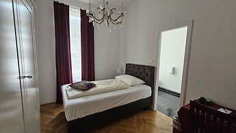 Hotel Pension Museum