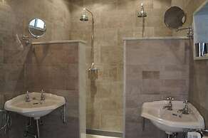 La Maison De Maître