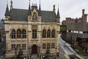 Inverness City Suites