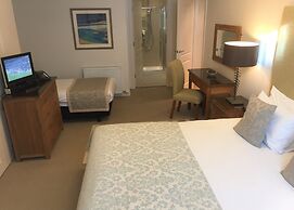 Inverness City Suites