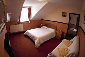Brentwood Hotel