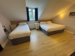 Brentwood Hotel