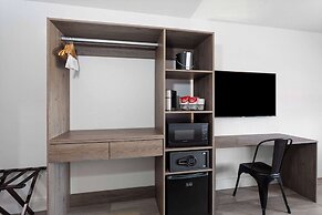 Developer Inn Highway, A Howard Johnson by Wyndham