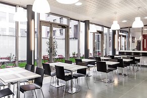 Aparthotel Adagio Access Paris Clichy