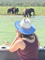 Shayamoya Tiger Fishing and Game Lodge