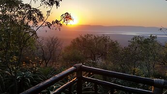 Shayamoya Tiger Fishing and Game Lodge