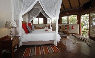 Shayamoya Tiger Fishing and Game Lodge