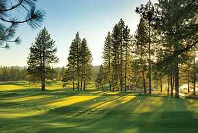 Tahoe Mountain Resorts Lodging Old Greenwood