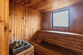 Mount Kailash Resort