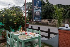 Mount Kailash Resort