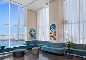 Island Luxurious Suites Hotel
