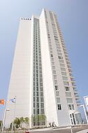 Island Luxurious Suites Hotel