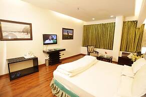 Hotel Grand Mumtaz Towers