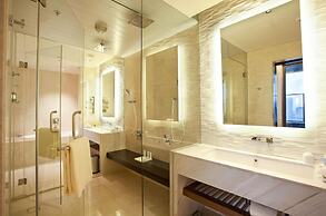 One Farrer Hotel