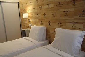 Decanting Porto House