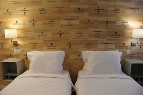 Decanting Porto House