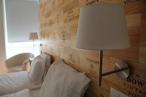 Decanting Porto House