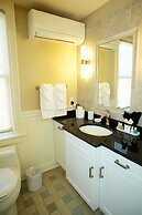 Guesthouse at Norwalk Inn