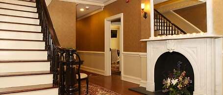 Guesthouse at Norwalk Inn